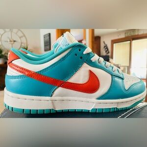 Nike Dunk Low
“Miami Dolphins” 9M 10.5 W